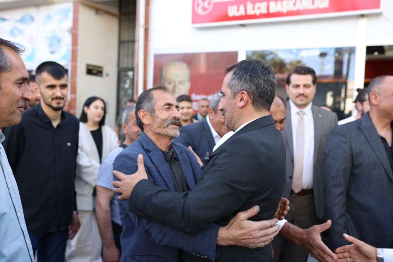 Ula İlçe Başkanlığı’nda Devir Teslim: MHP’den “Birlikte Başaracağız” Mesajı 1